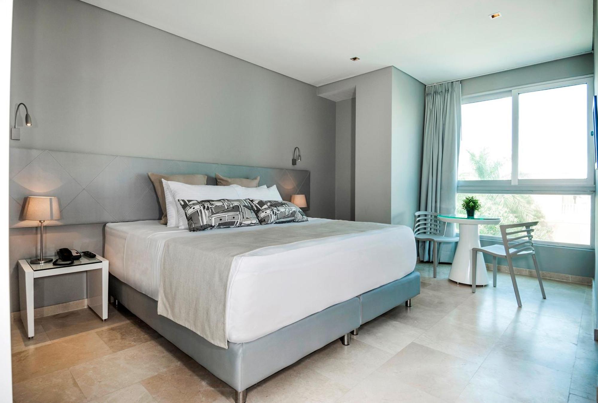 Junior Suite,1498960480:JPEG