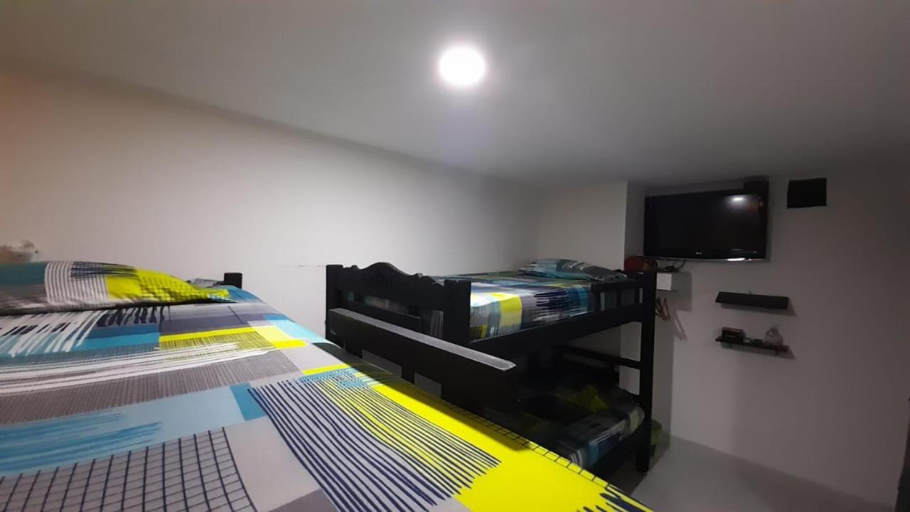 Quadruple Room,1420401843:JPEG