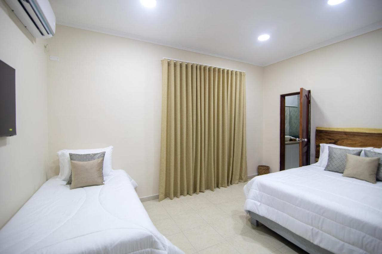 Habitación Triple Confort con ducha