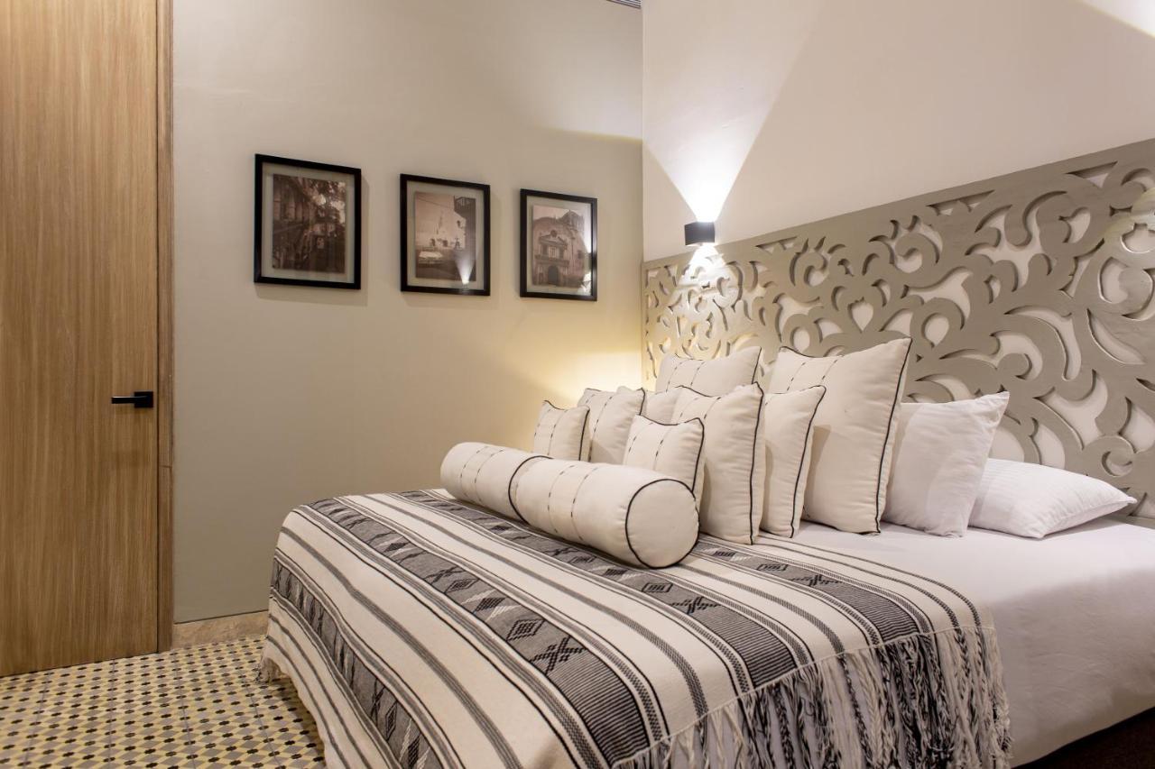 Double Room,1487525272:JPEG