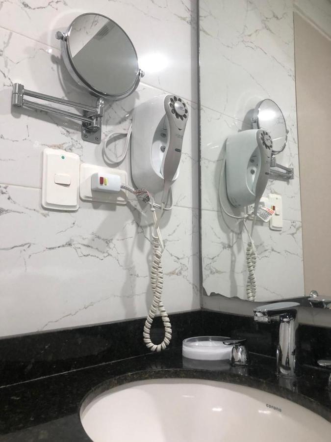 Twin Room,1499073058:JPEG