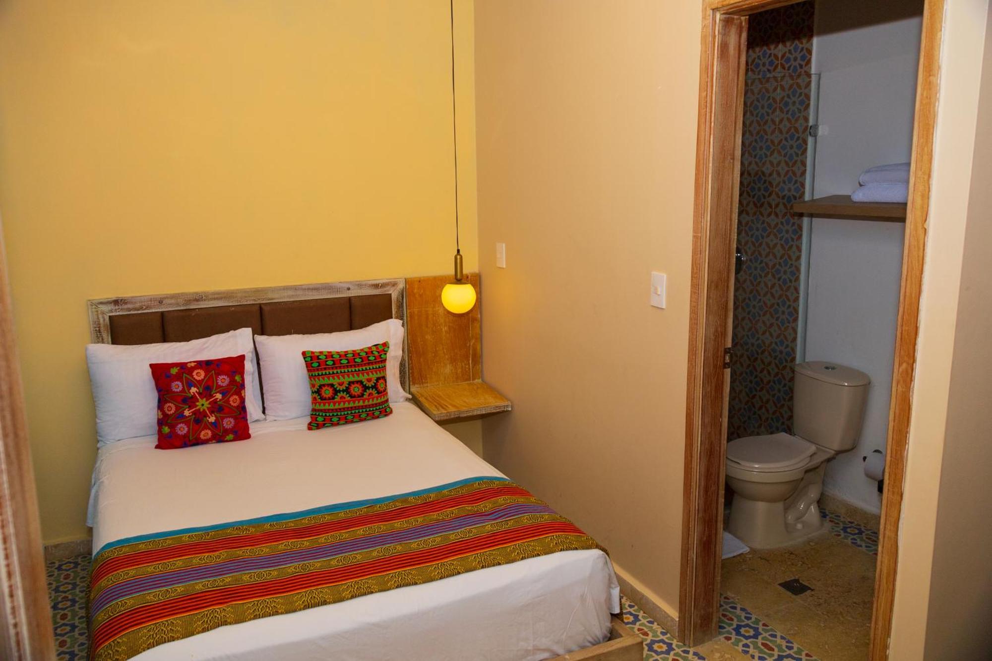 Standard Double Room,1642989658:JPEG