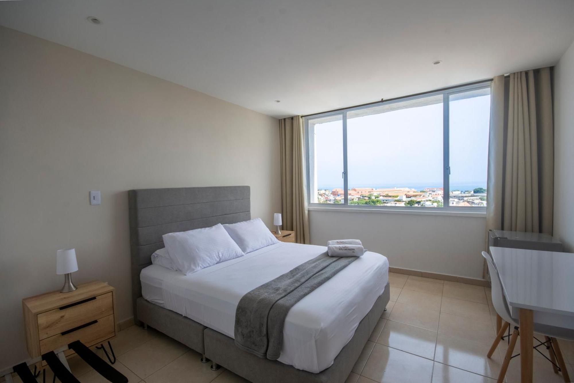 Deluxe Room,1603736653:JPEG