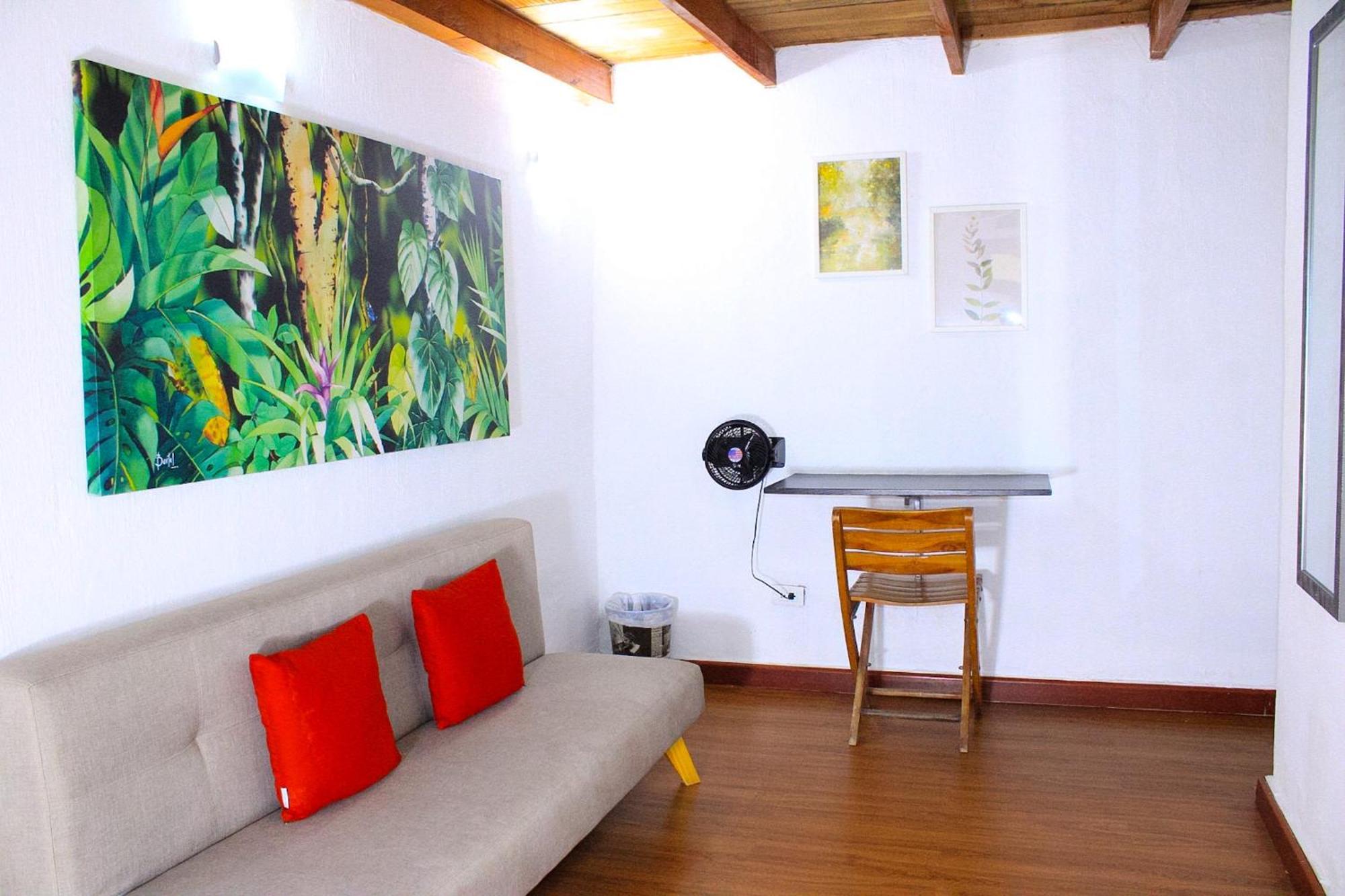 Double Room,1680689917:JPEG