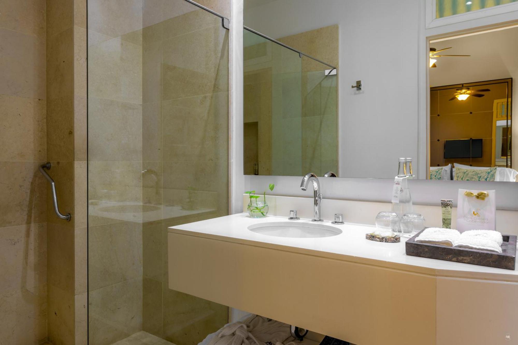 Standard Double Room with Two Double Beds,1690009637:JPEG