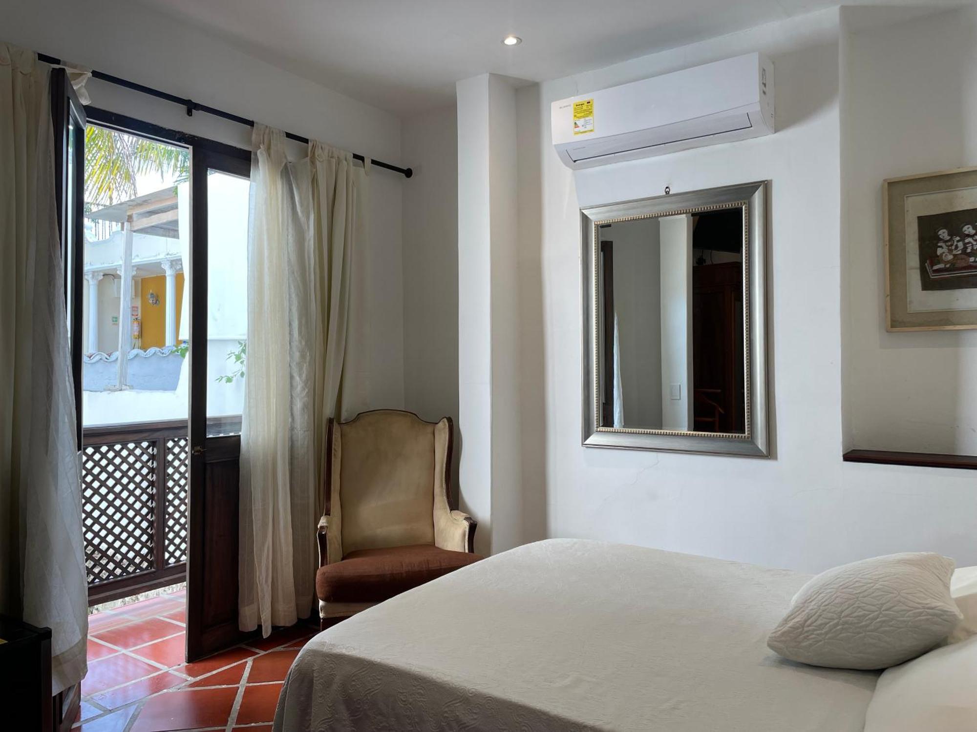 Triple Room,1693285729:JPEG