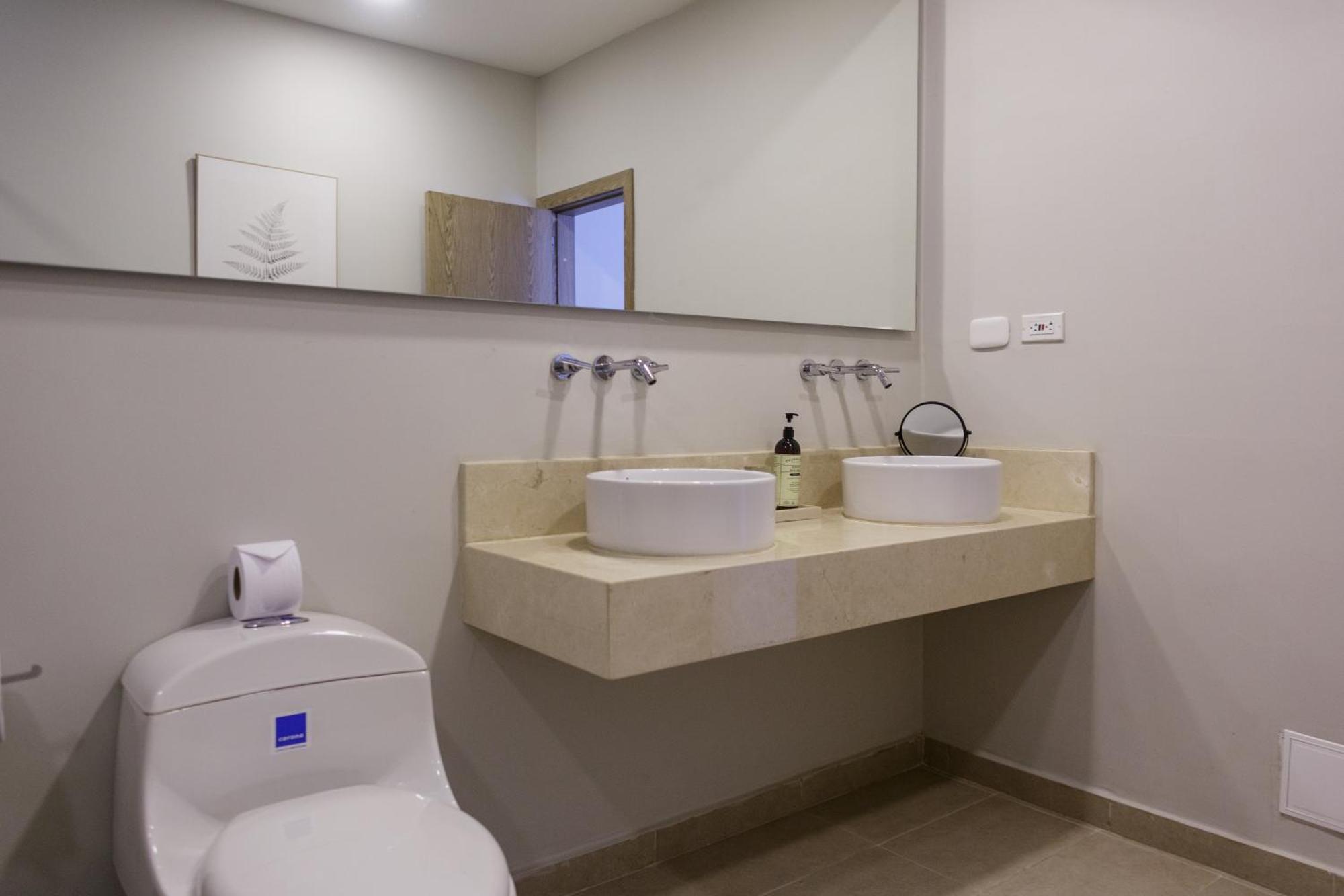 Deluxe Suite,1706811452:JPEG