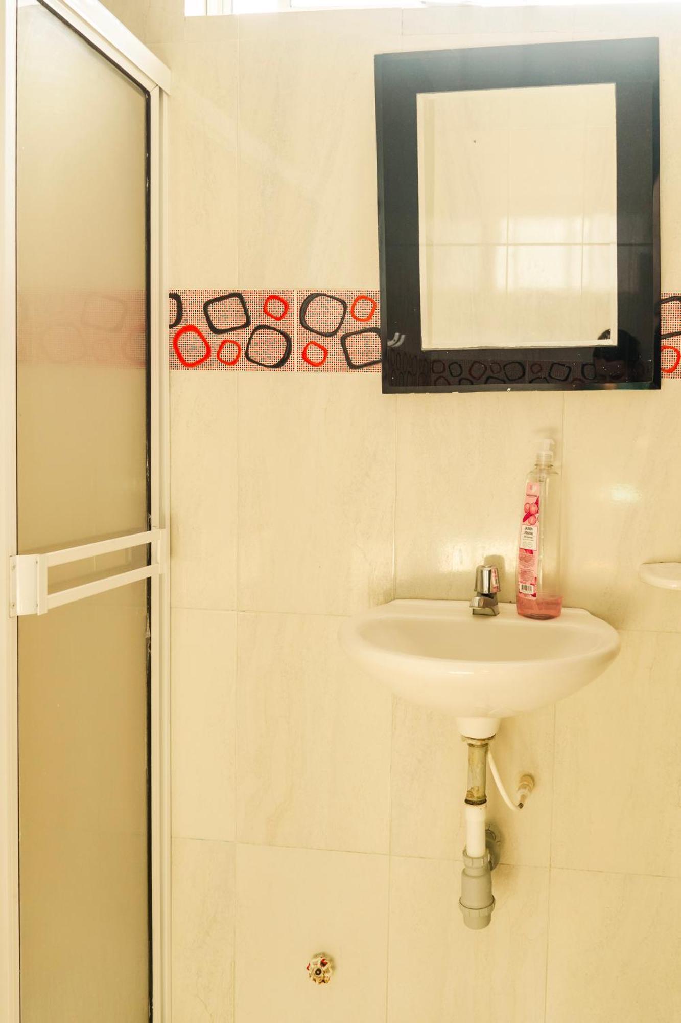 Habitación Doble Estándar con baño compartido