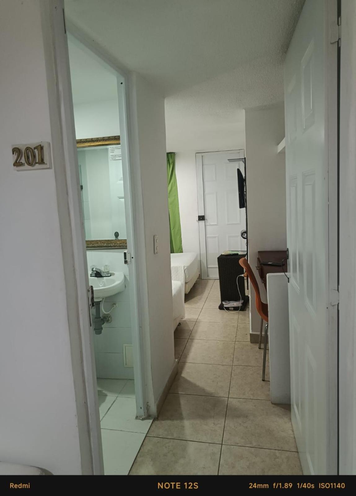 Standard Single Room