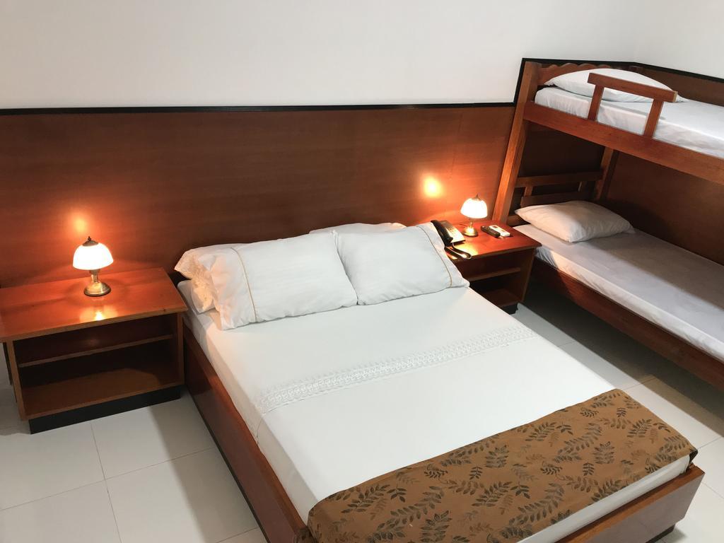 Standard Family Room,1500743575:JPEG