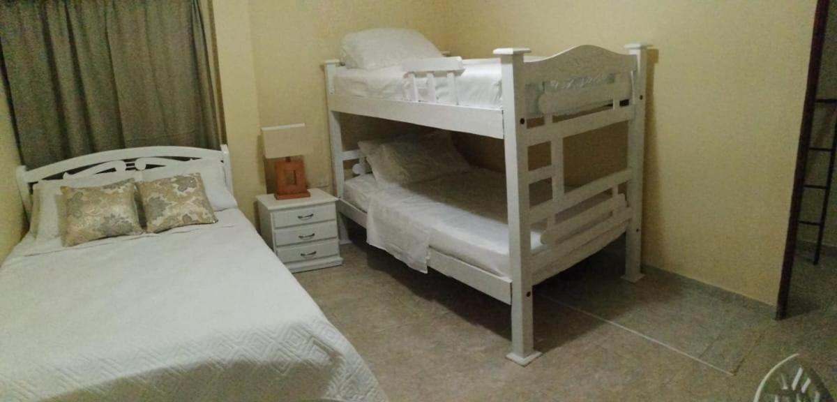 Quadruple Room with Shared Bathroom,954533503:JPEG