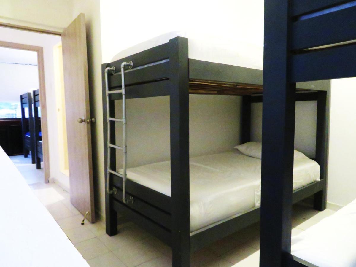 Bed 4-Bed Female Dormitory Room,1665459652:JPEG
