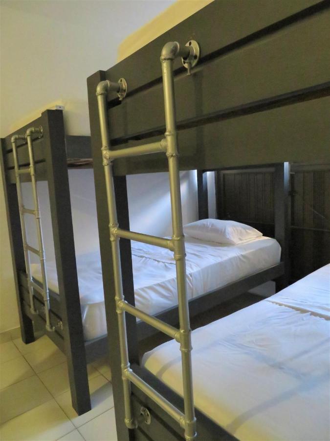 Bed 6-Bed Mixed Dormitory Room