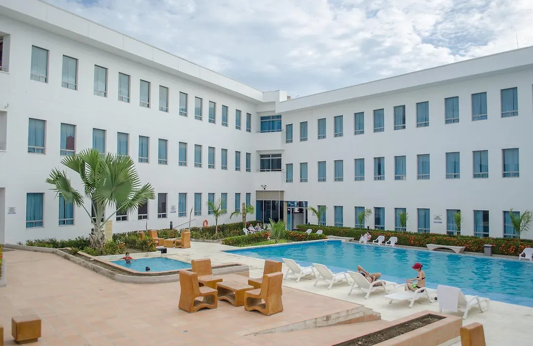 Hotel Las Olas Mamonal-1