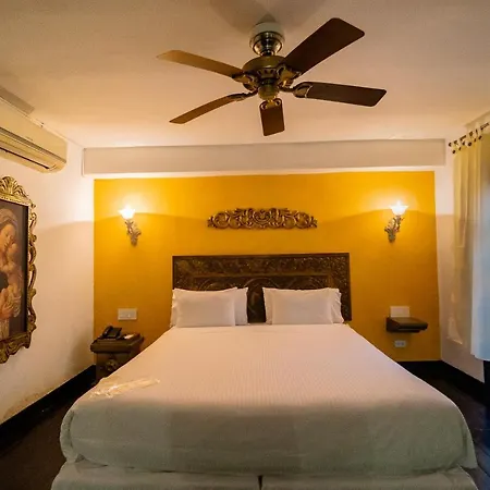 Hotel San Pedro Suites-3