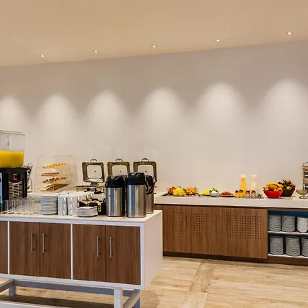 Holiday Inn Express Cartagena Manga By Ihg-3