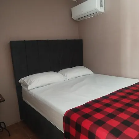 Casa Hotel Milán Cartagena-2