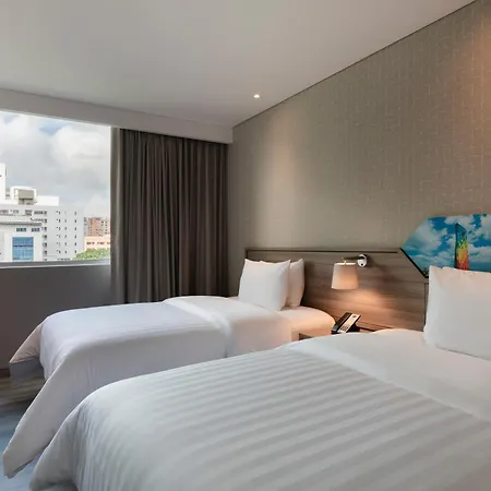 Hampton By Hilton Cartagena-2