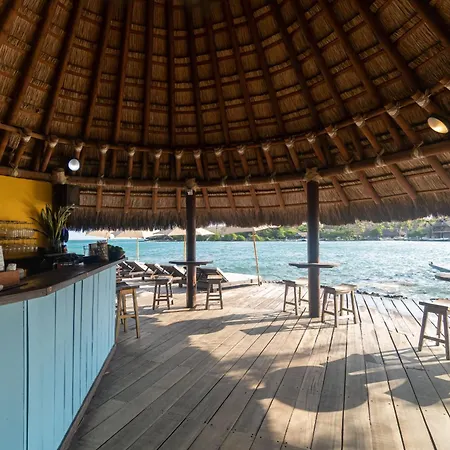Fragata Island House-2