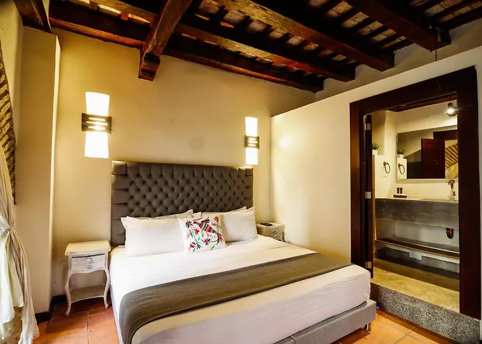 Casa Bugó Centro Histórico Hotel Boutique con Desayuno Cartagena